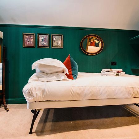 Hever Castle Luxury Bed And Breakfast Edenbridge Exteriör bild