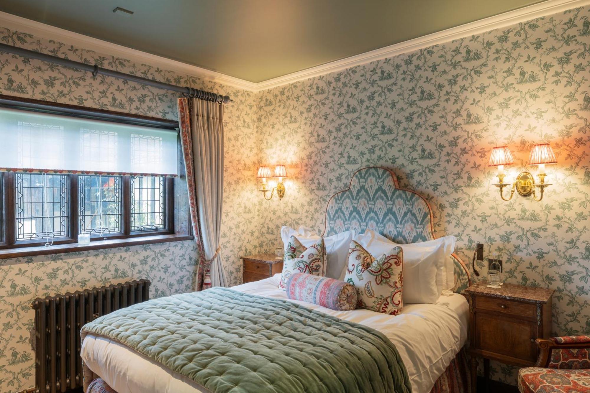 Hever Castle Luxury Bed And Breakfast Edenbridge Exteriör bild